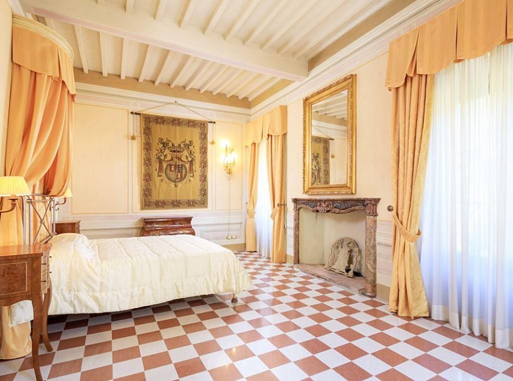 Villa en Pisa, Italia, 2 200 m² - imagen 14