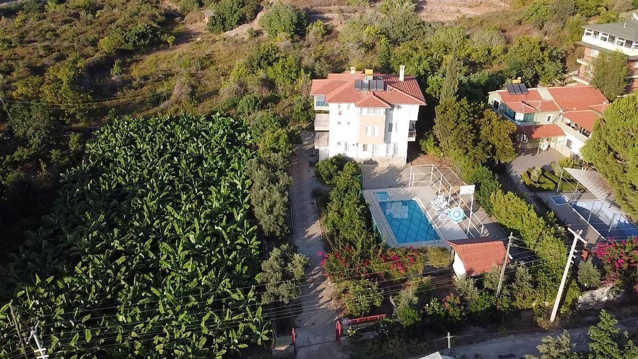 Villa in Alanya, Türkei, 700 m² - Foto 1