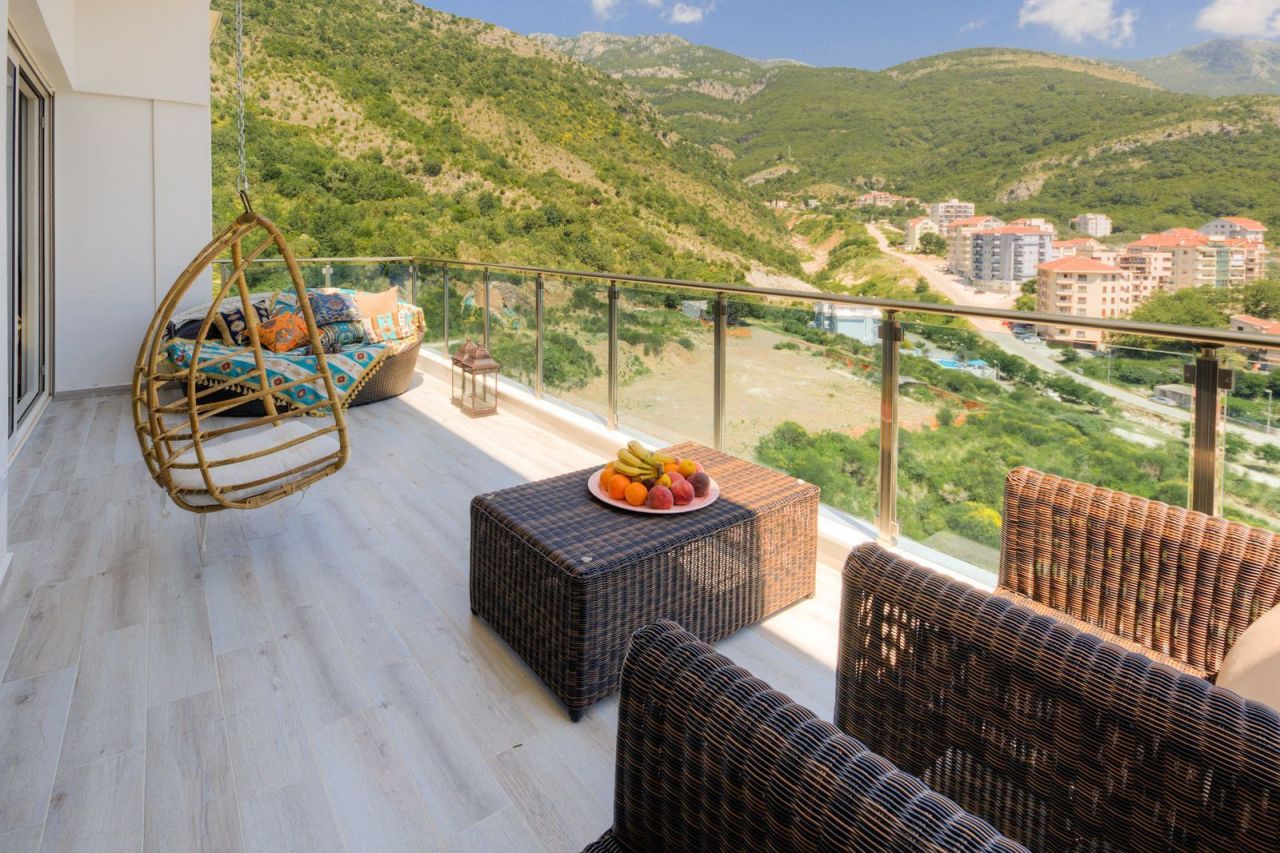 Flat in Becici, Montenegro, 102 m² - picture 4