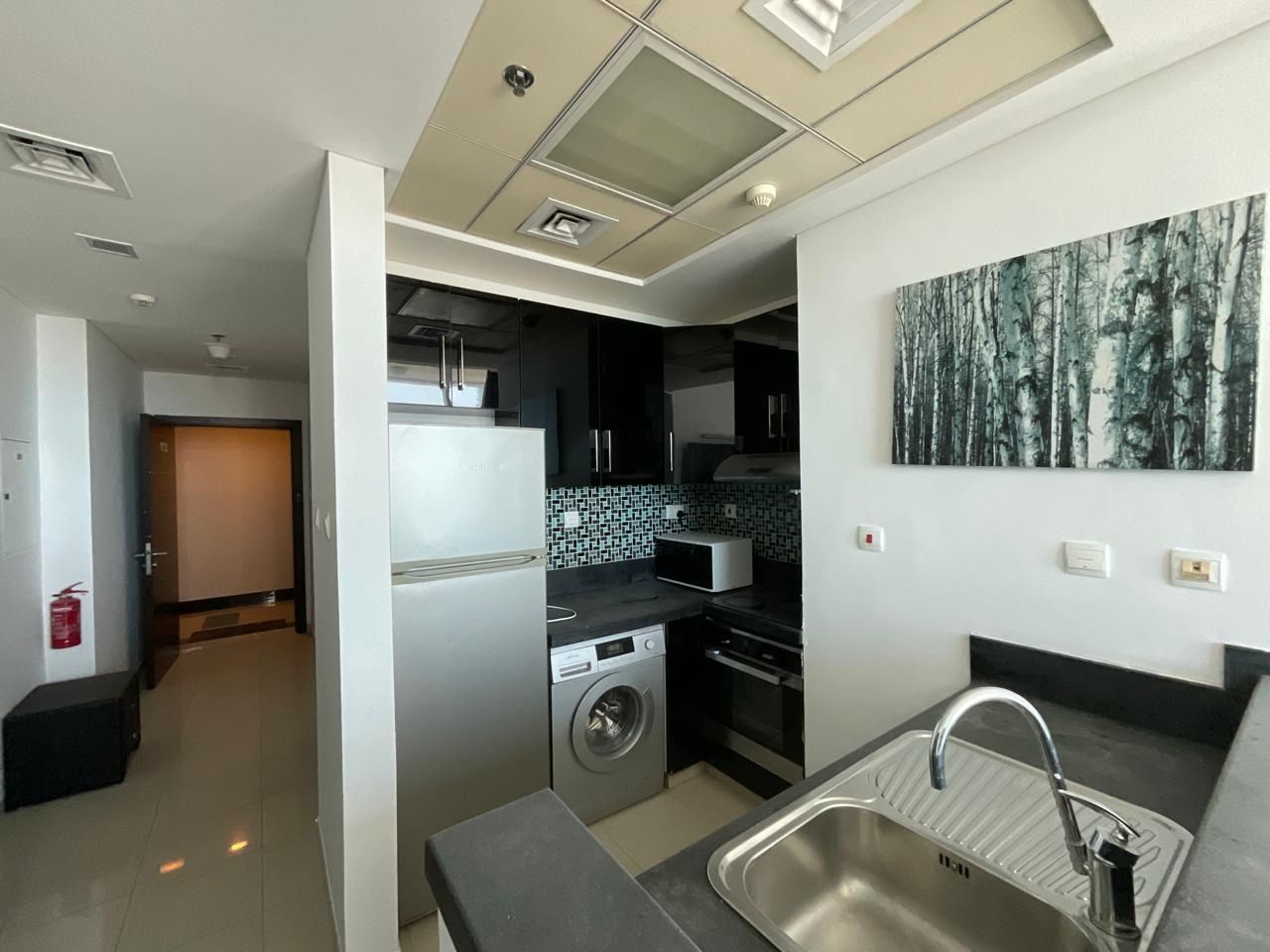 Flat in Dubai, UAE, 77.11 m² - picture 4