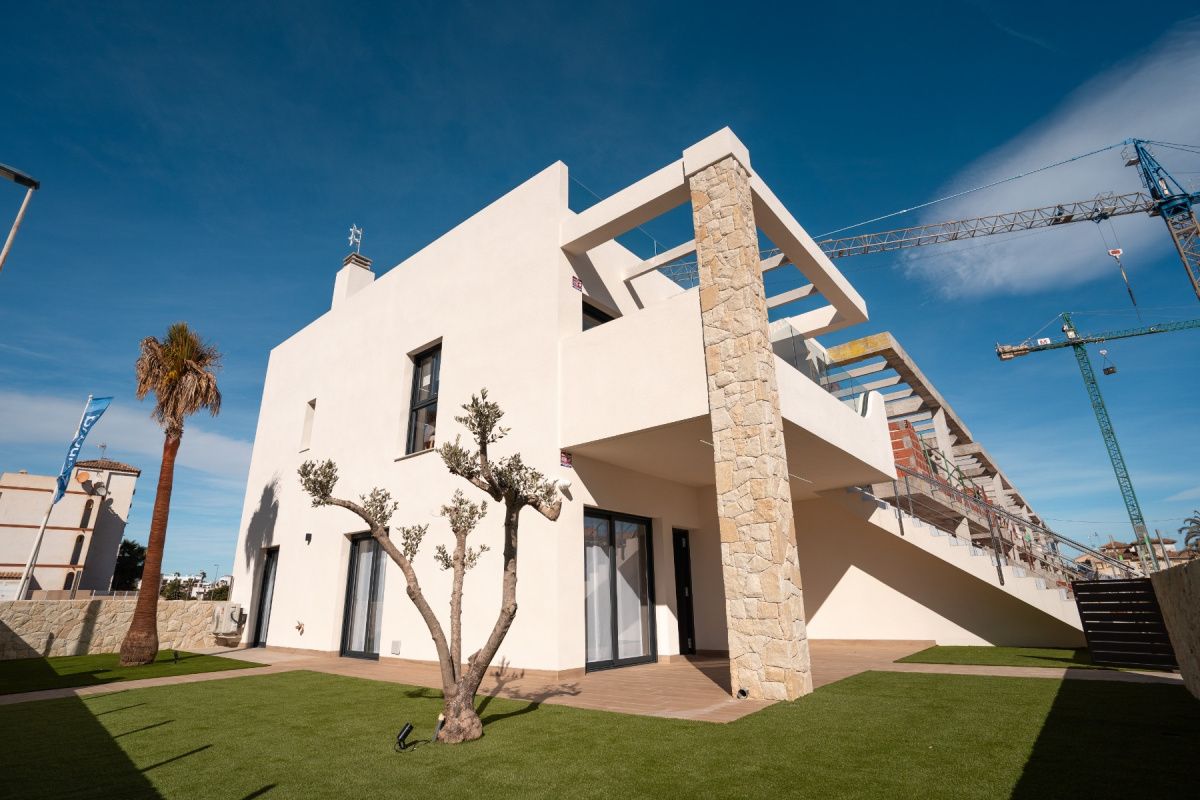 Stadthaus in Costa Blanca, Spanien, 121 m² - Foto 1