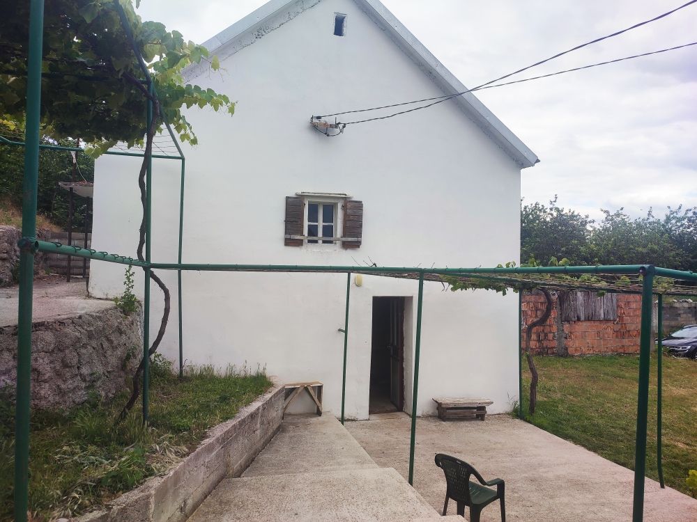 Terreno en Nikšić, Montenegro, 8 455 m² - imagen 2