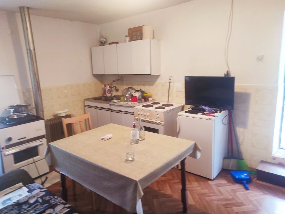 Terreno en Nikšić, Montenegro, 8 455 m² - imagen 17