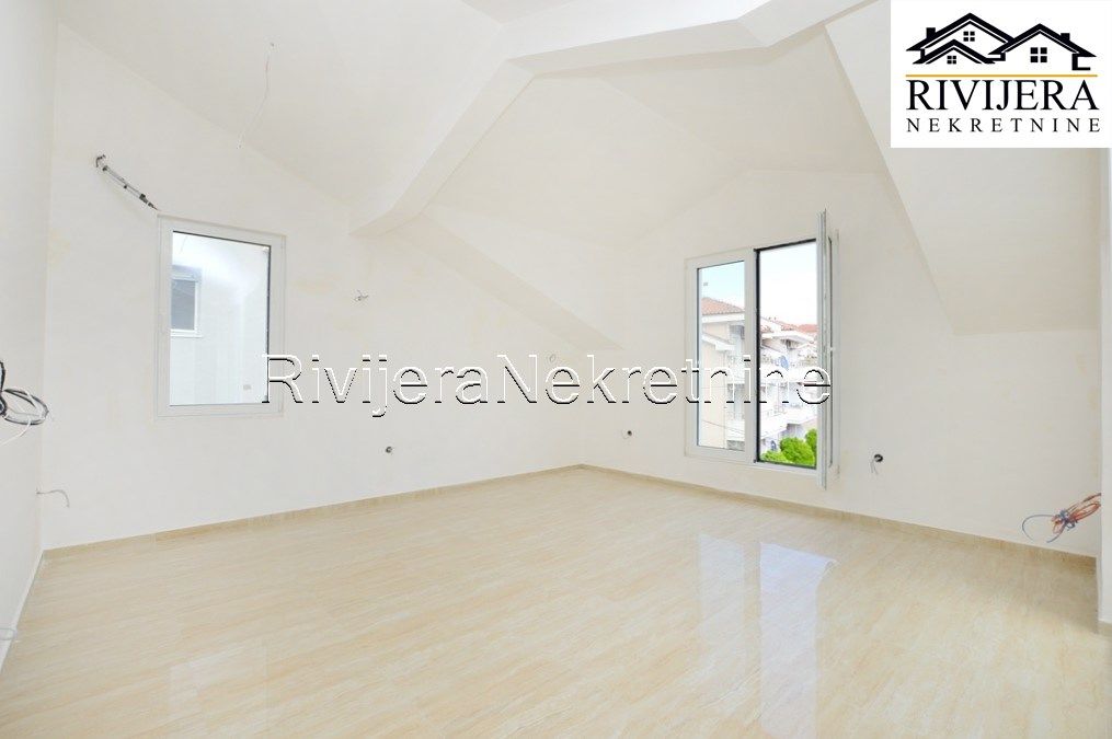 Appartamento a Herceg-Novi, Montenegro, 68 m² - foto 13