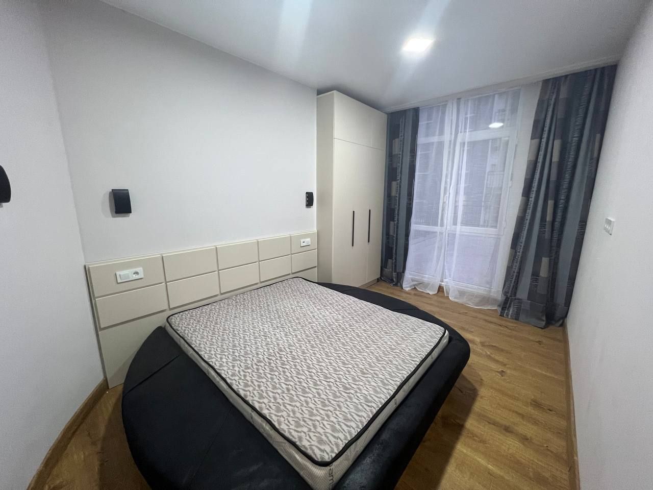 Wohnung in Batumi, Georgien, 100 m² - Foto 1