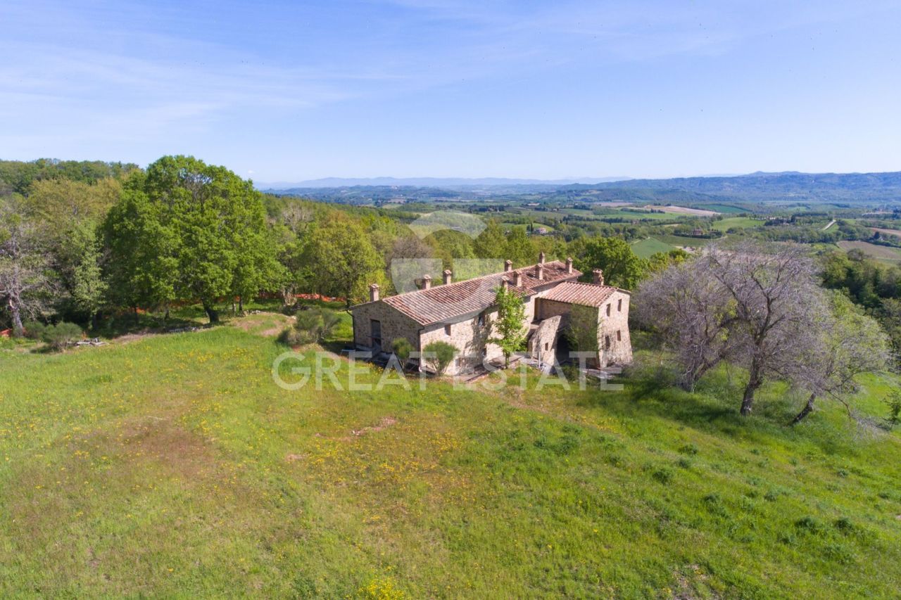 Haus in Cetona, Italien, 312.5 m² - Foto 1