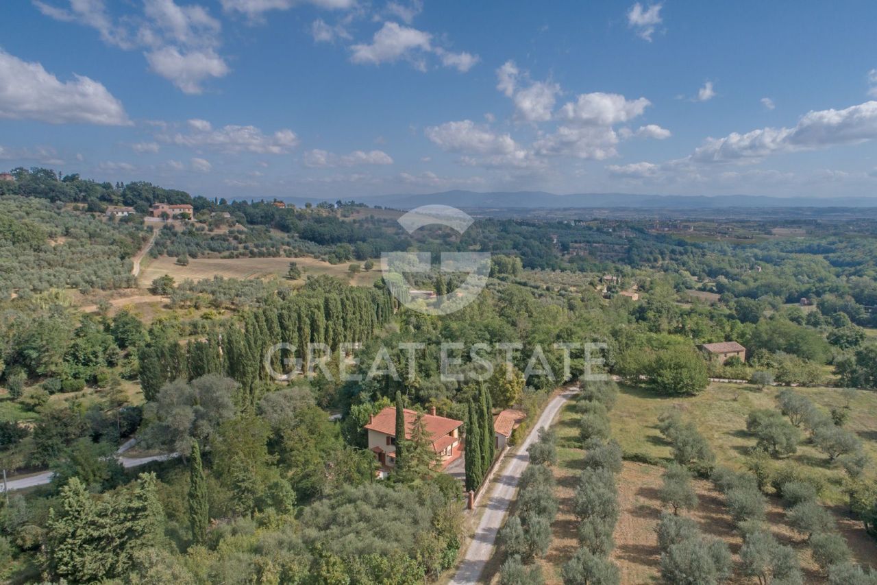 House in Montepulciano, Italy, 262.35 m² - picture 2