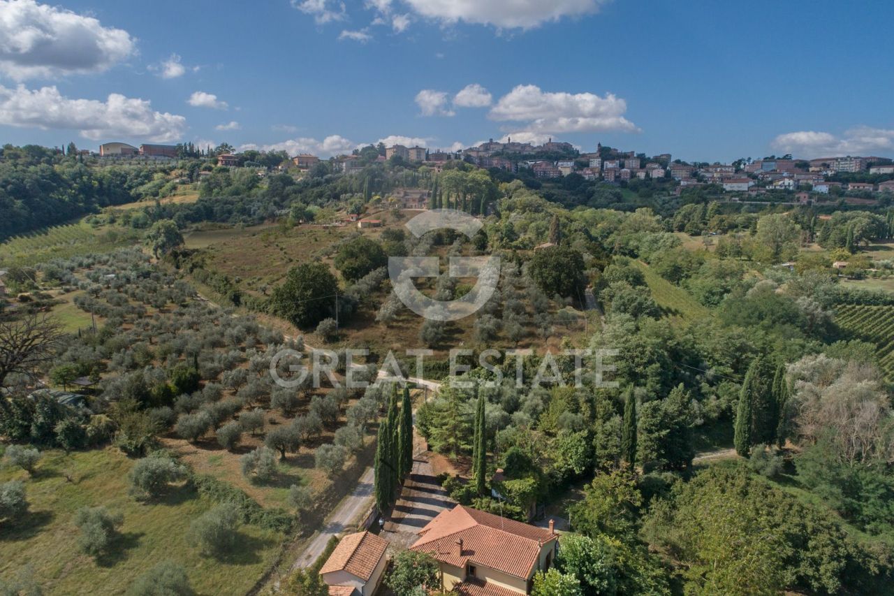House in Montepulciano, Italy, 262.35 m² - picture 3