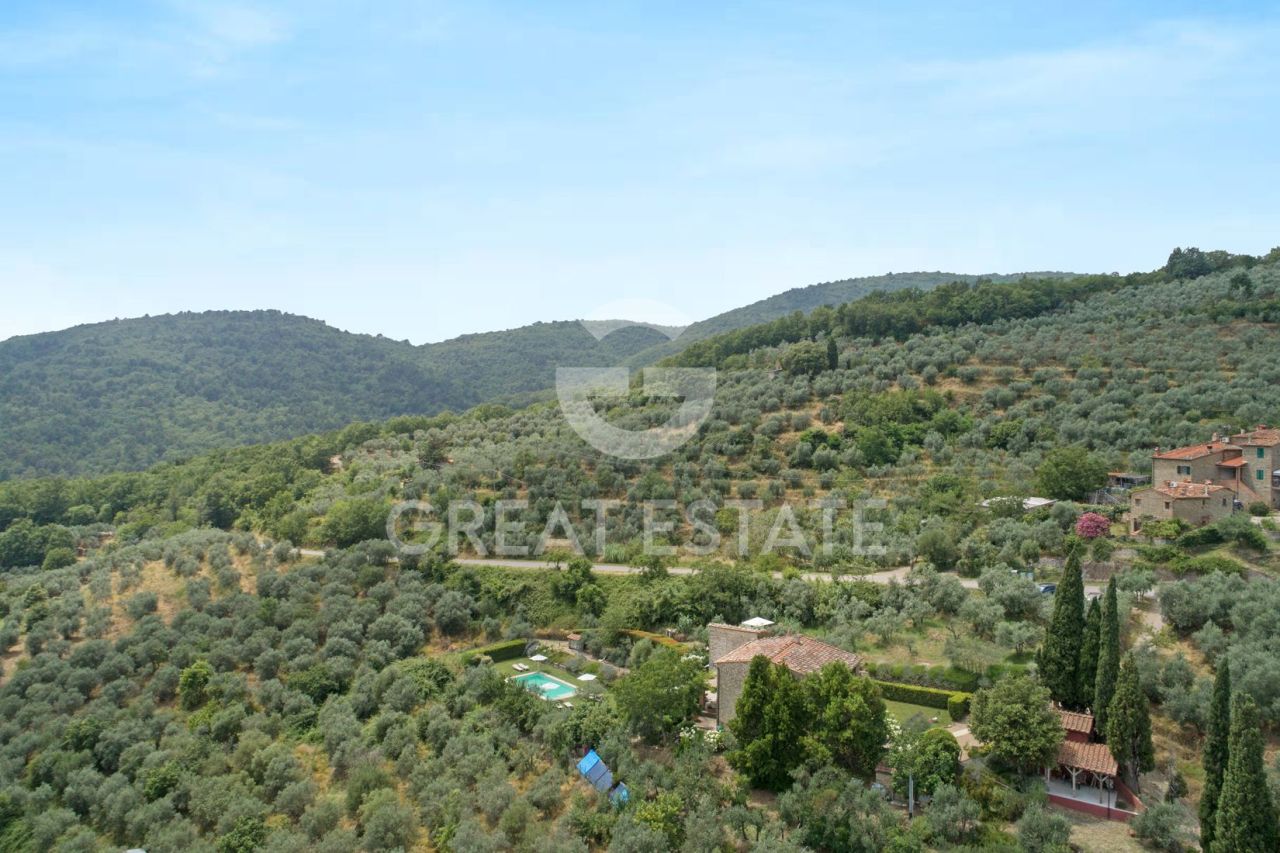 Casa Loro Ciuffenna, Italia, 305.7 m² - foto 6