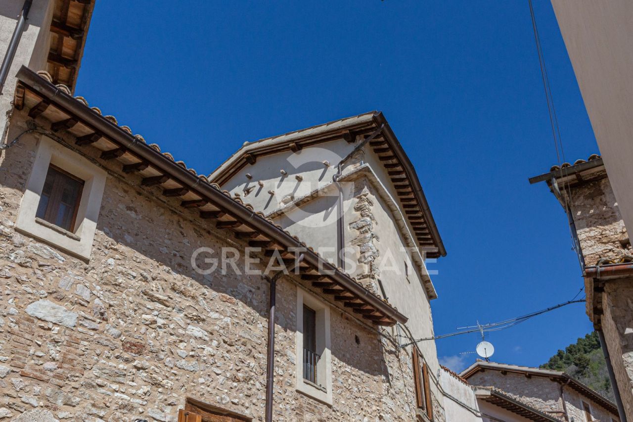 House in Spoleto, Italy, 259.5 m² - picture 5