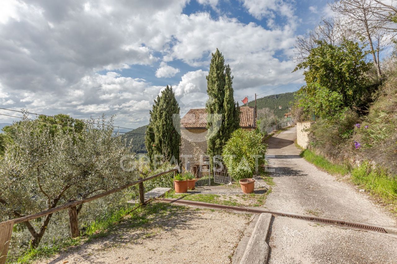 Casa a Spoleto, Italia, 189.55 m² - foto 5
