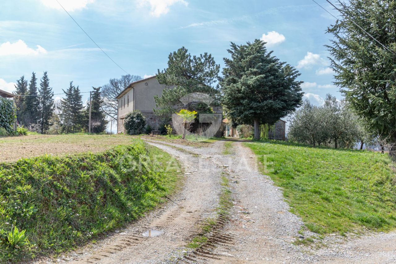 Casa en Montegabbione, Italia, 400.6 m² - imagen 6