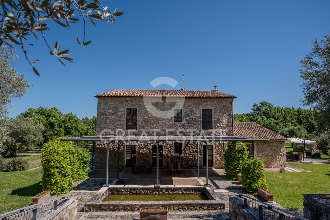 House Manciano, Italy, 604.25 m² - picture 7