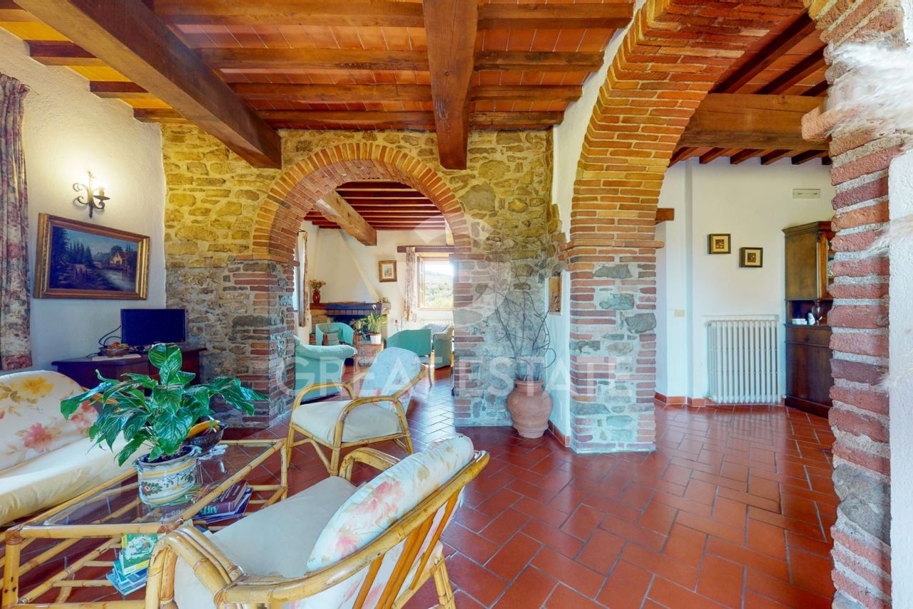 Casa a Passignano sul Trasimeno, Italia, 220.15 m² - foto 8