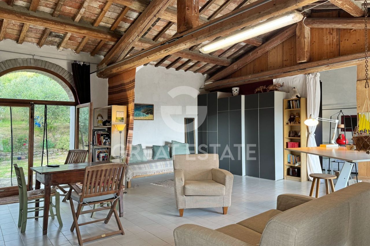 House in Cortona, Italy, 201.4 m² - picture 9