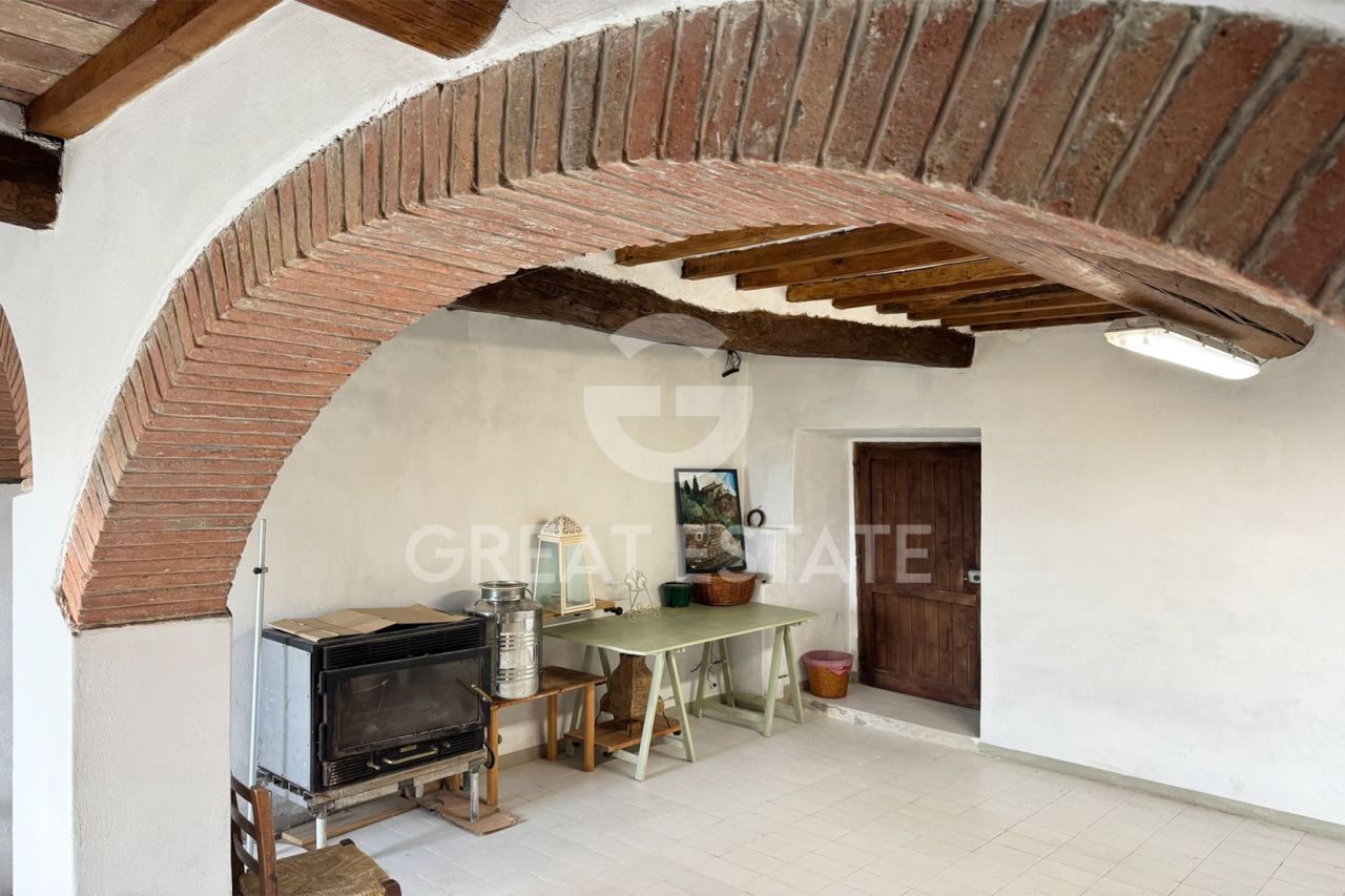 House in Cortona, Italy, 201.4 m² - picture 11
