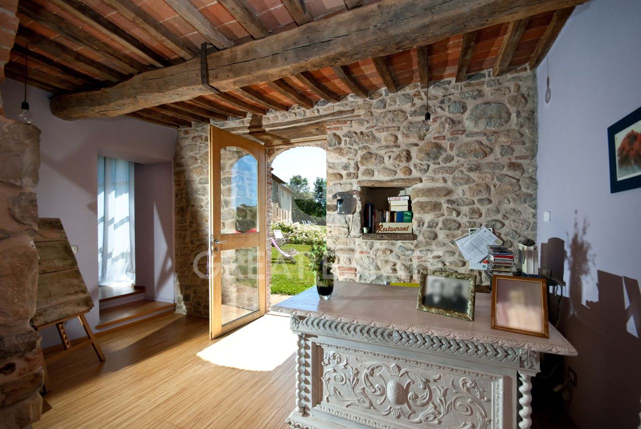Casa en Montegabbione, Italia, 1 071.1 m² - imagen 10