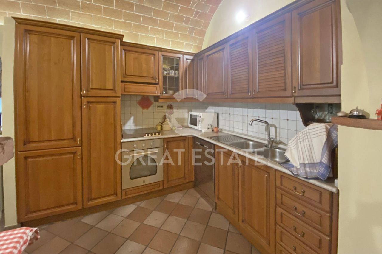 House in Foiano della Chiana, Italy, 352.25 m² - picture 16