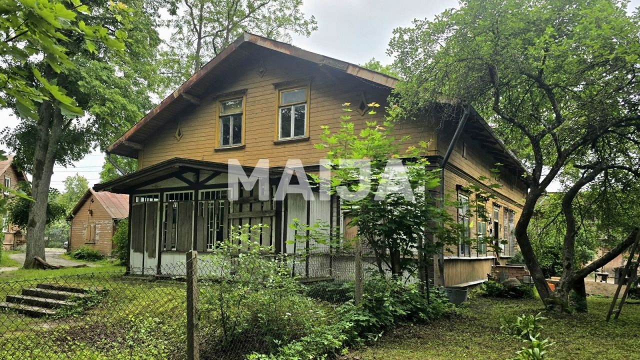 House Talsi, Latvia, 361 m² - picture 1