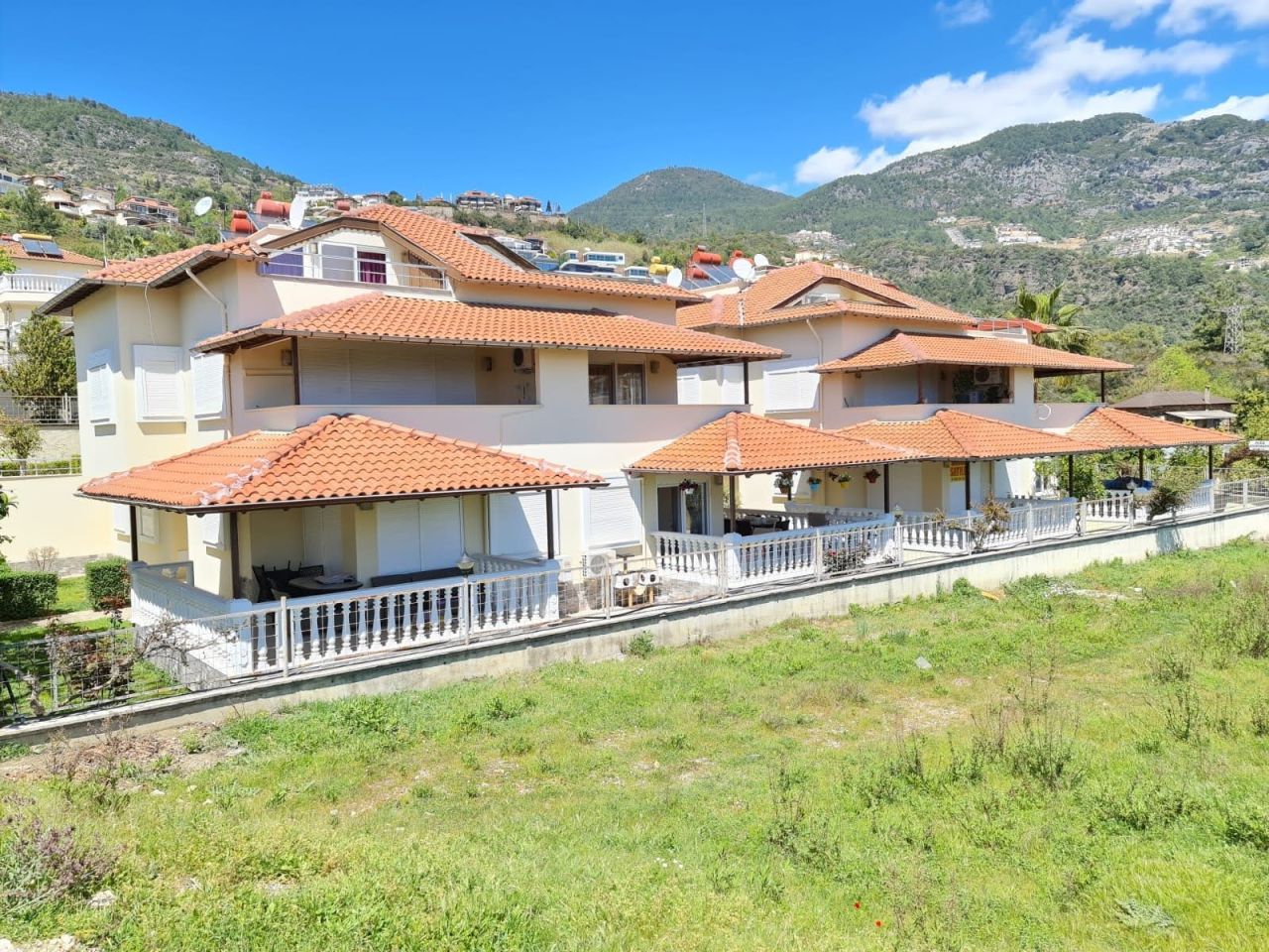 Villa in Alanya, Türkei, 140 m² - Foto 1