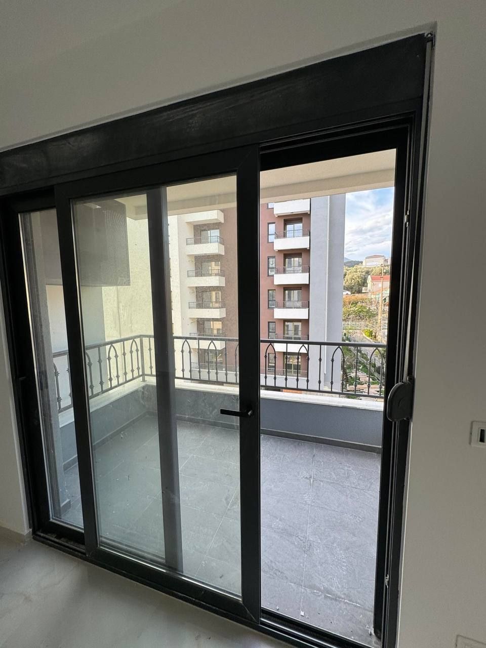 Apartamento en el Bar, Montenegro, 52 m² - imagen 2