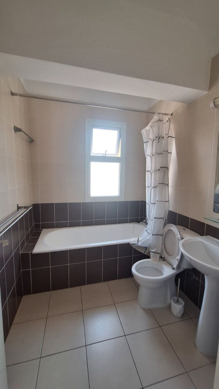 Flat in Paphos, Cyprus, 90 m² - picture 8