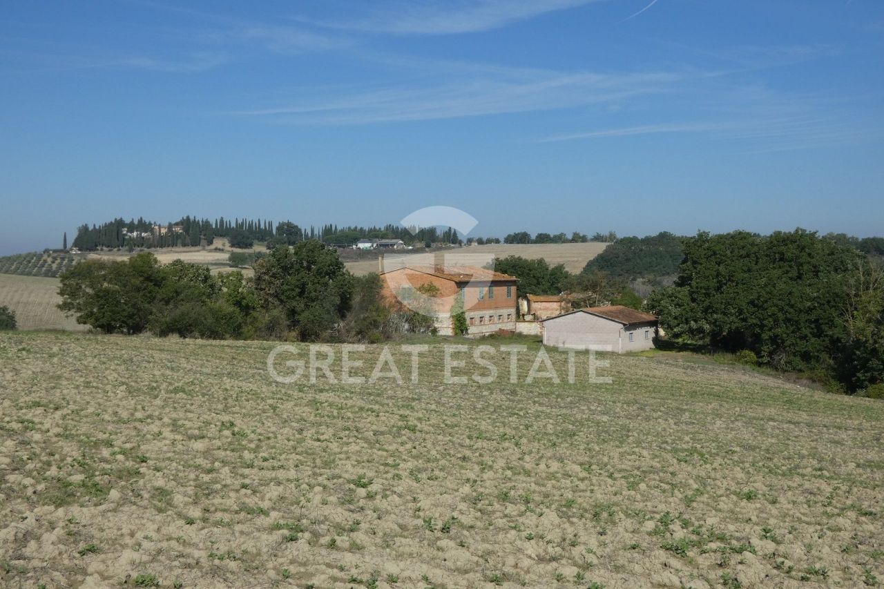 Maison à Asciano, Italie, 1 065 m² - image 1