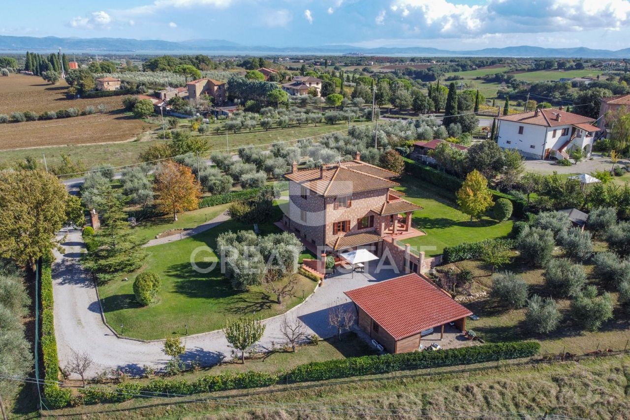 Haus in Castiglione del Lago, Italien, 425.25 m² - Foto 2