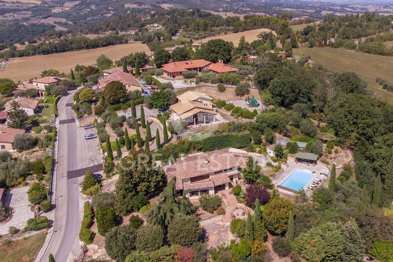 Villa in Todi, Italy, 489.55 m² - picture 4