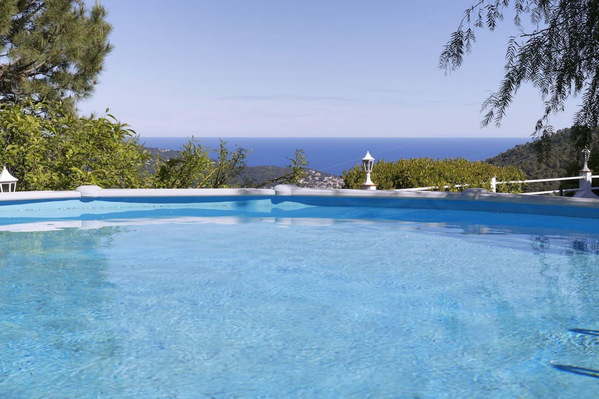 House in Andora, Italy, 690 m² - picture 3