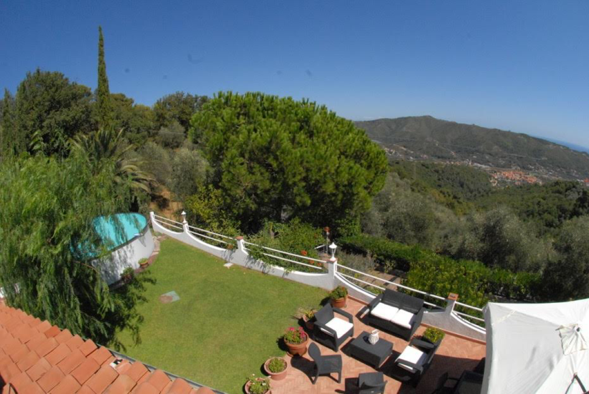 House in Andora, Italy, 690 m² - picture 5