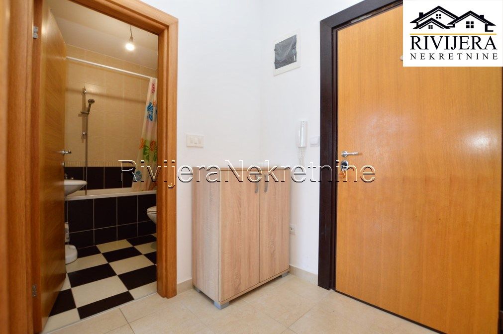 Flat in Herceg-Novi, Montenegro, 46 m² - picture 5