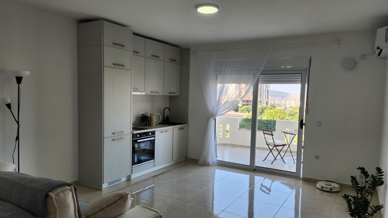 Piso en el Bar, Montenegro, 55 m² - imagen 4