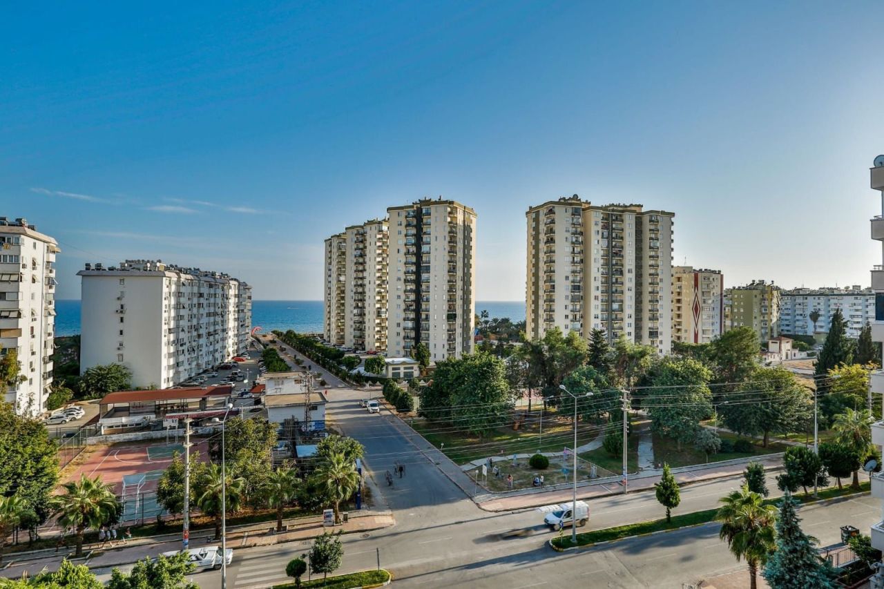 Appartement à Mersin, Turquie, 45 m² - image 1