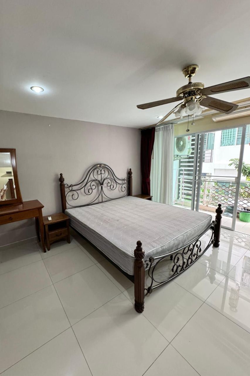 Piso en Pattaya, Tailandia, 45.5 m² - imagen 1