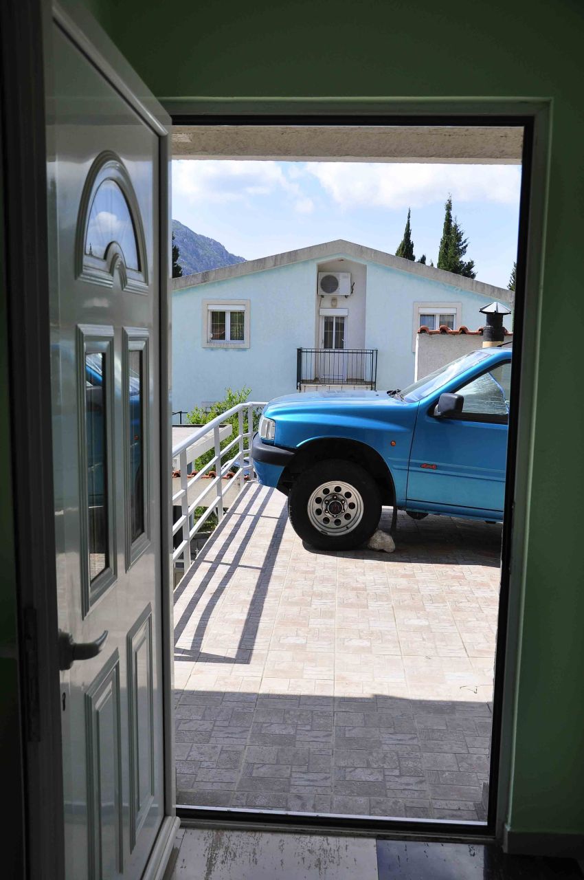 Casa en Sutomore, Montenegro, 258 m² - imagen 5