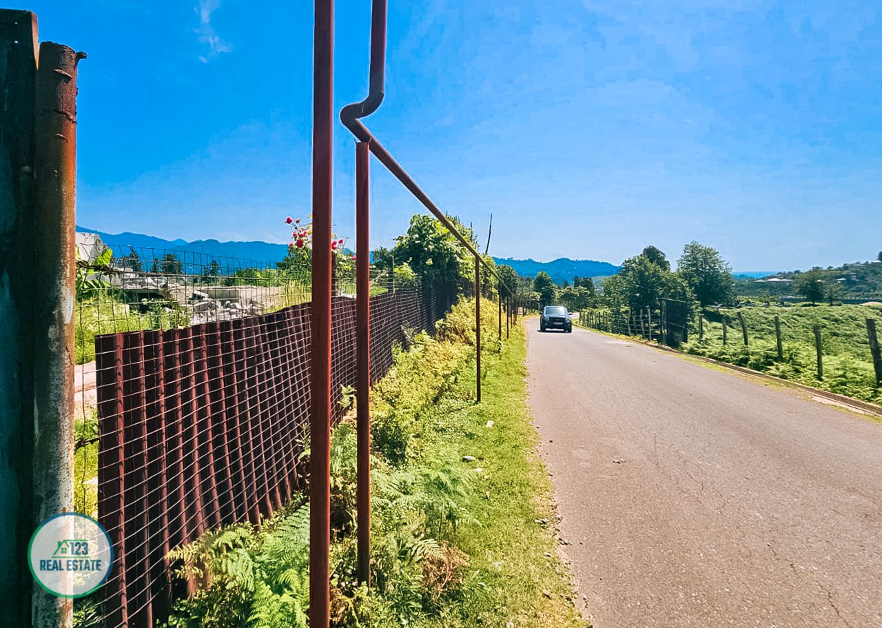 Terrain à Batoumi, Géorgie, 5 641 m² - image 7