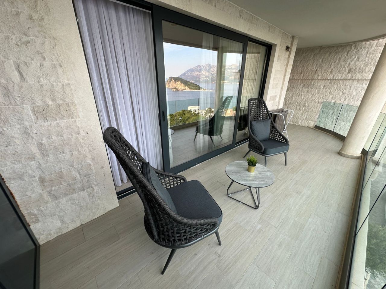 Flat in Budva, Montenegro, 148 m² - picture 7