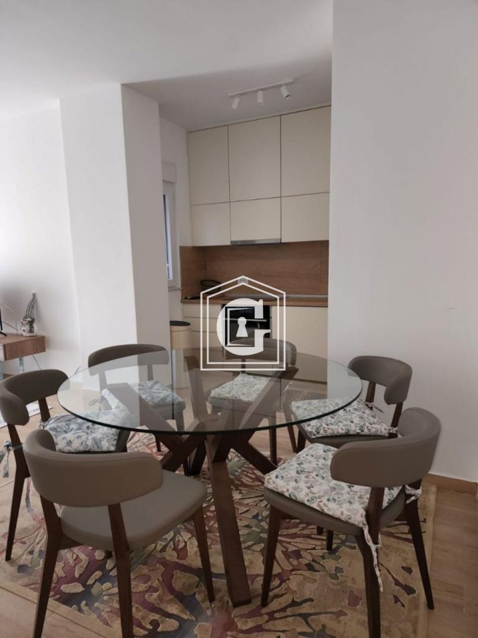 Apartamento en Budva, Montenegro, 66 m² - imagen 4