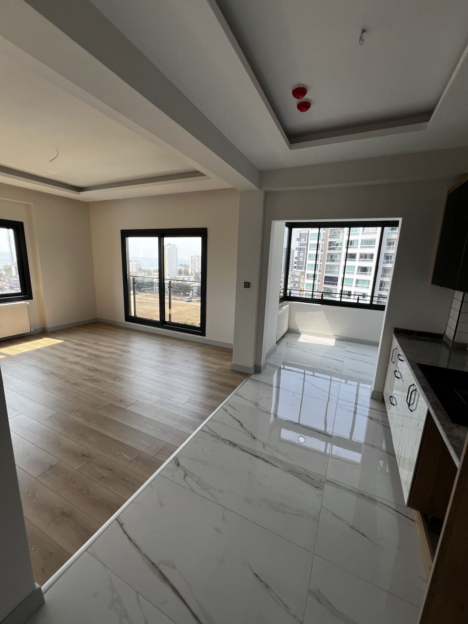 Flat in Mersin, Turkey, 100 m² - picture 1