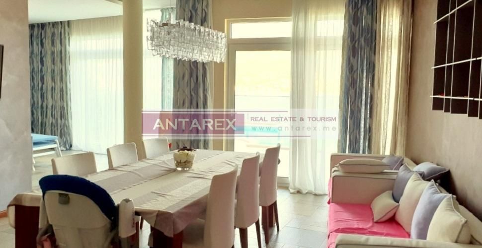 Villa in Njivice, Montenegro, 230 m² - picture 4