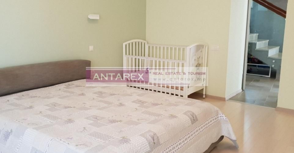 Villa in Njivice, Montenegro, 230 m² - picture 10