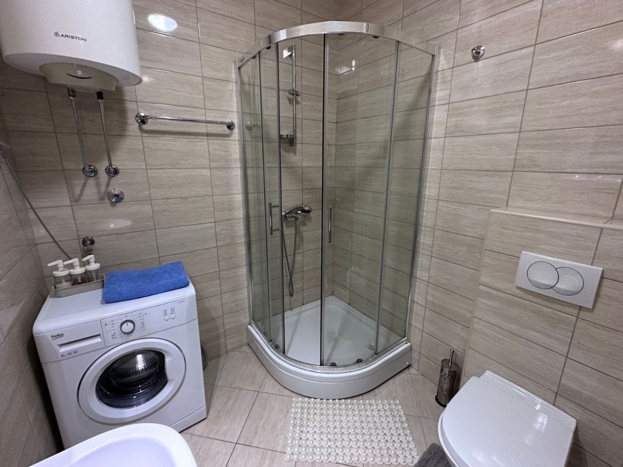 Flat in Budva, Montenegro, 61 m² - picture 8