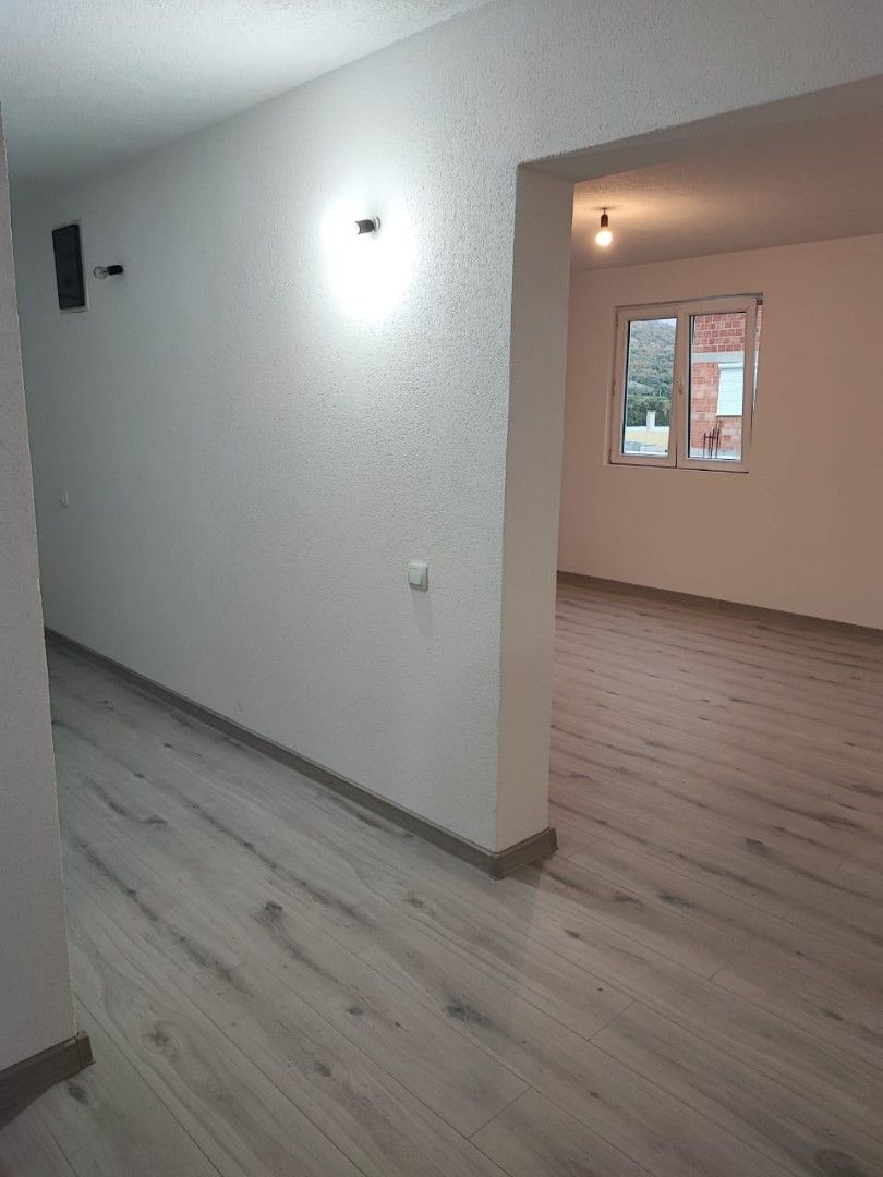 House in Bar, Montenegro, 180 m² - picture 3