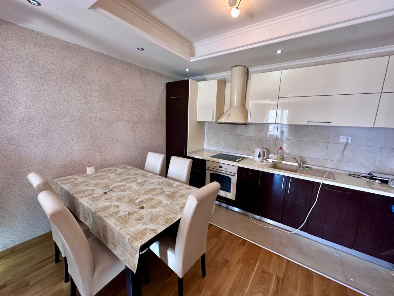 Piso en Budva, Montenegro, 86 m² - imagen 7