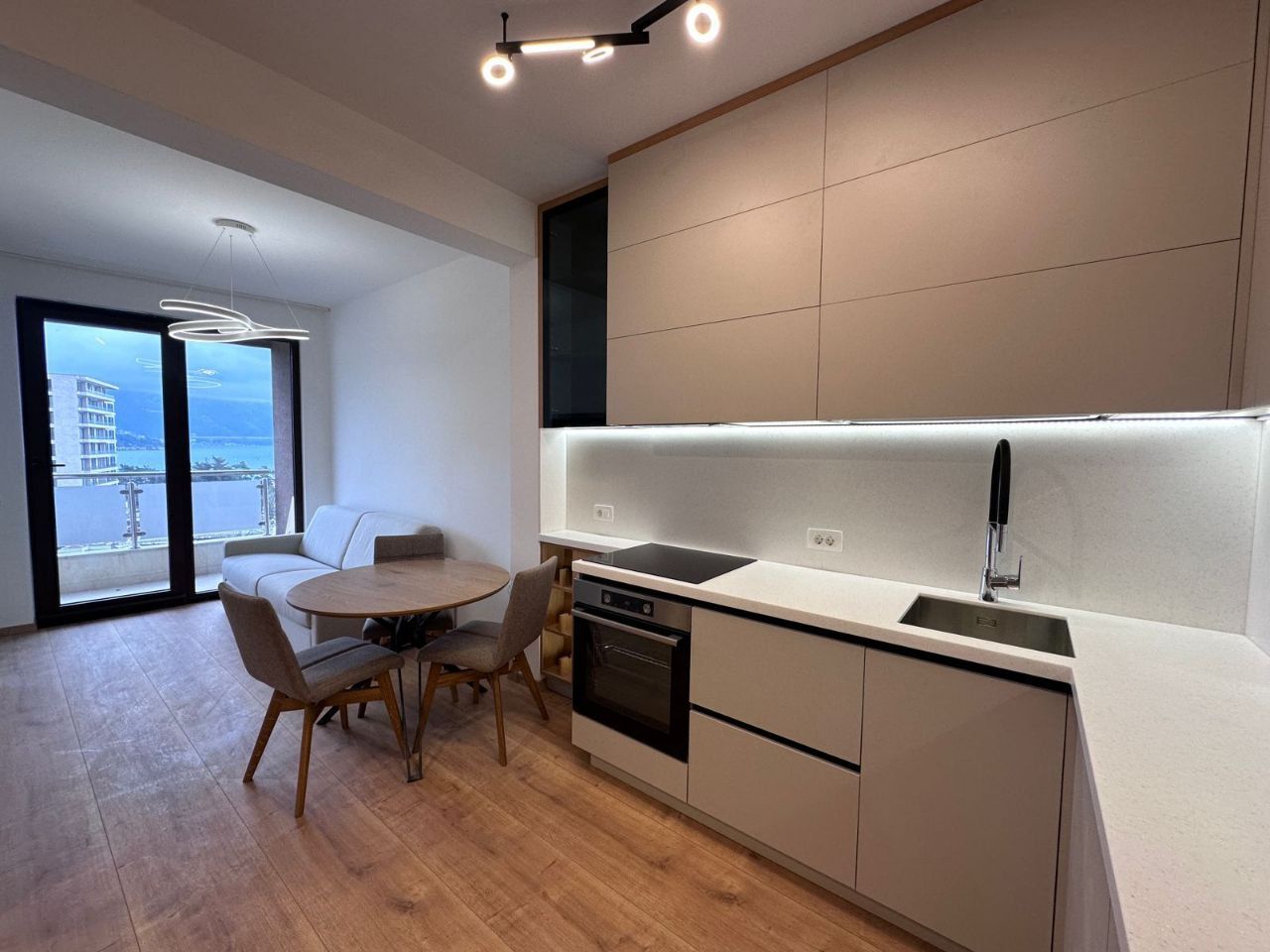 Appartamento a Budva, Montenegro, 42 m² - foto 3