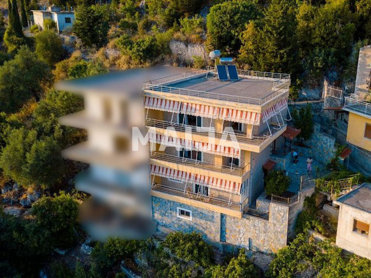 Villa in Vlore, Albania, 260 m² - picture 1