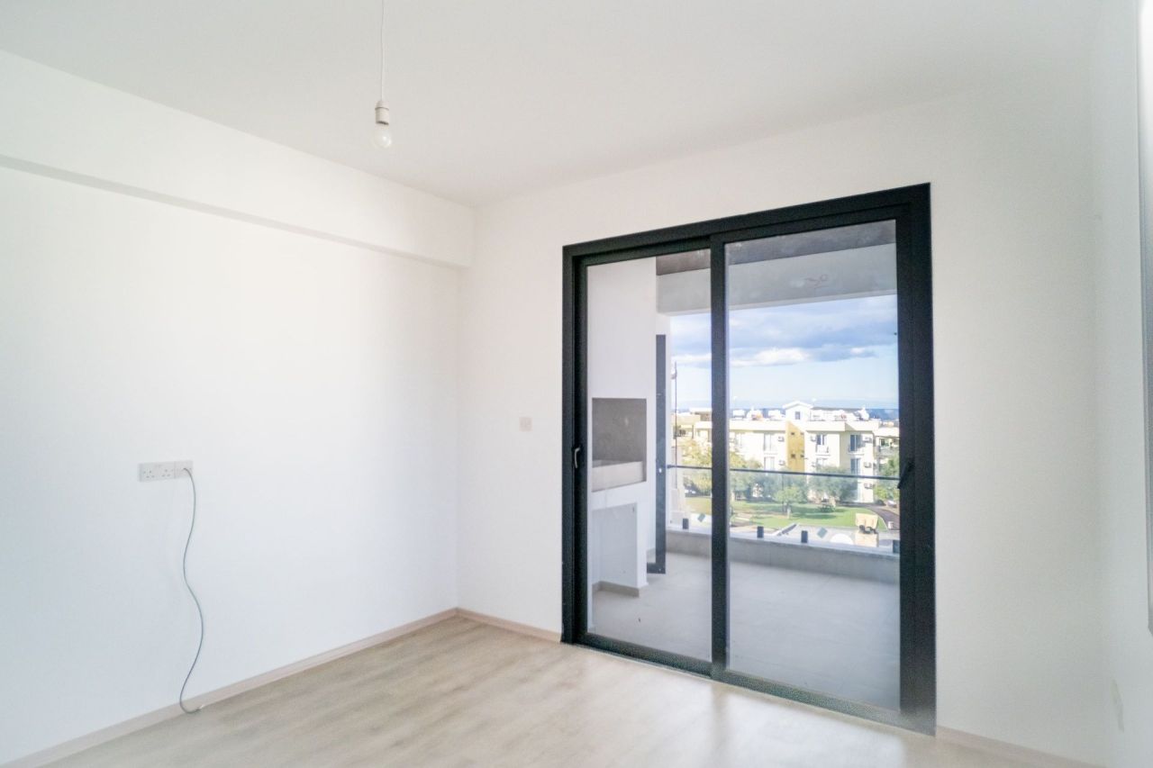 Apartamento en Alsancak, Chipre, 91 m² - imagen 1