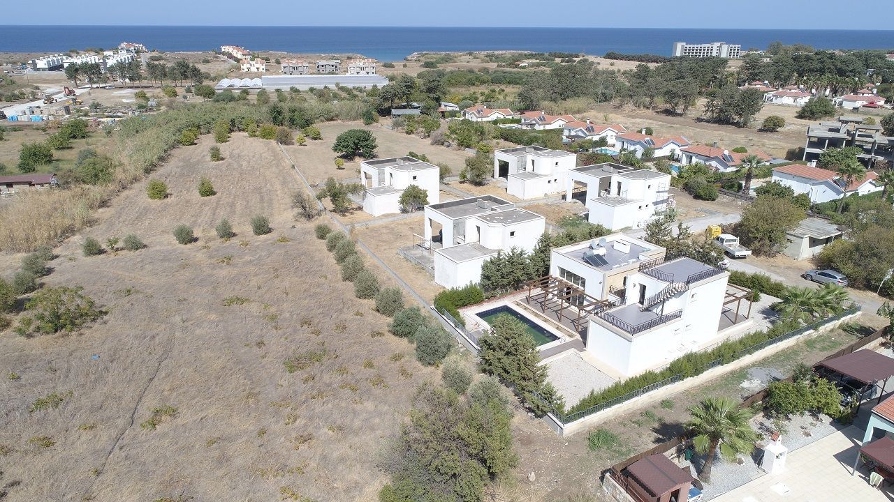 Villa in Kyrenia, Zypern, 139 m² - Foto 1