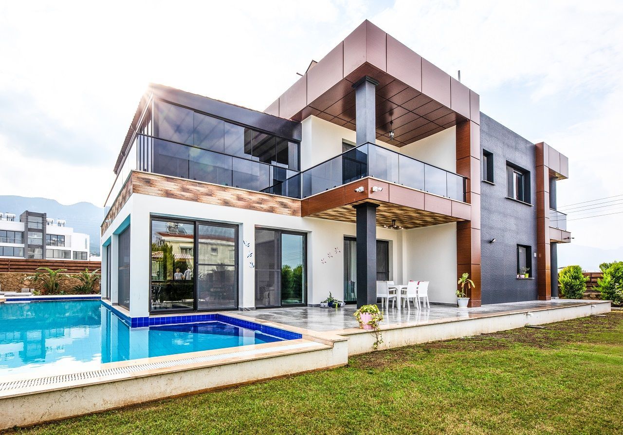 Villa in Kyrenia, Zypern, 500 m² - Foto 1